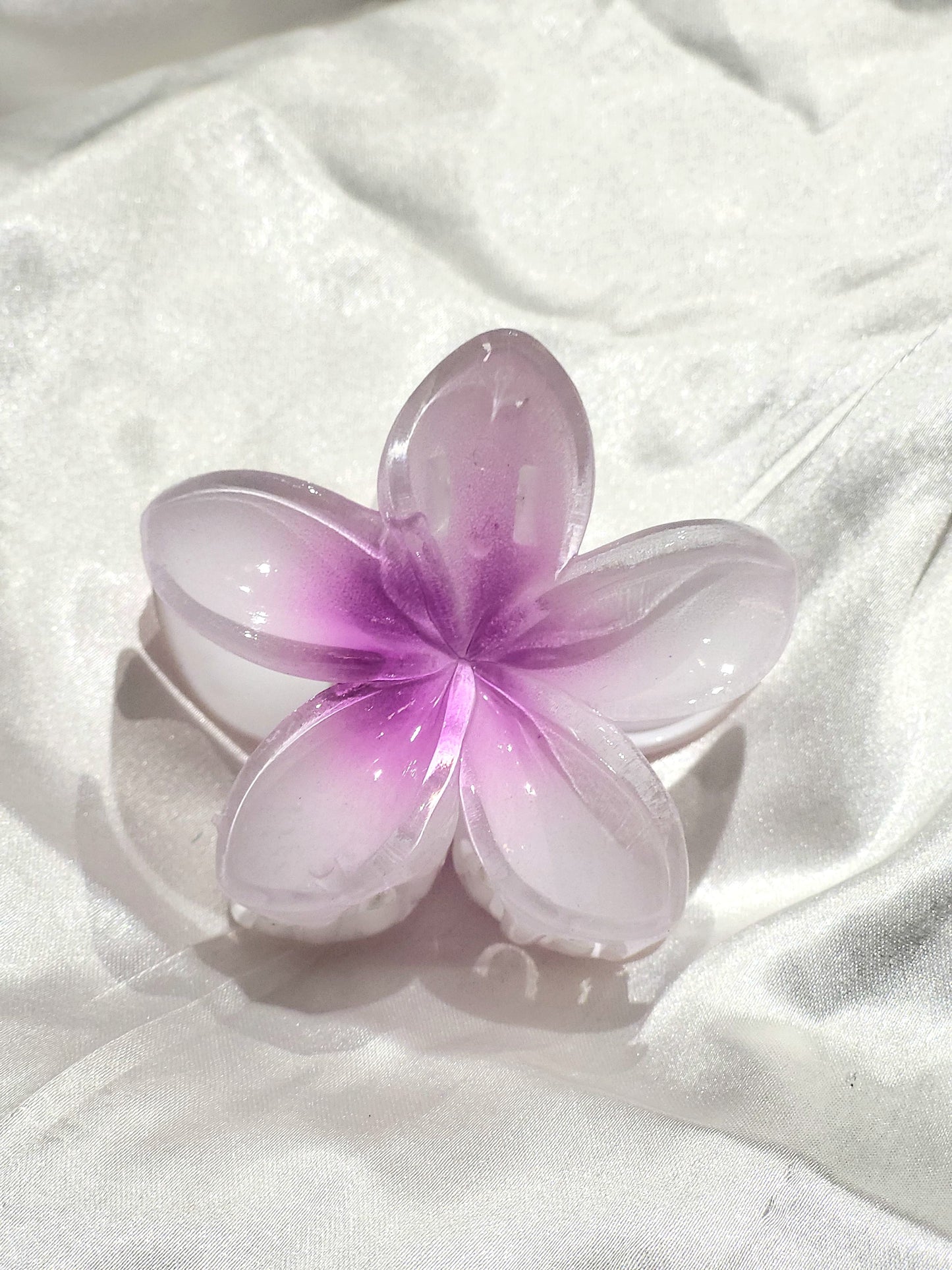 Tropical Bloom Hair Claw – Violet Whisper Edition