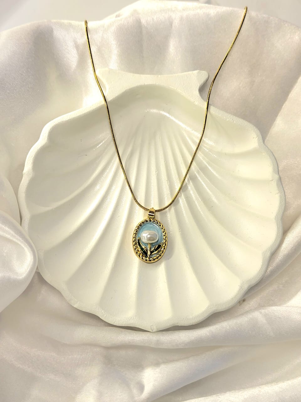 Blue Bloom Pendant Necklace