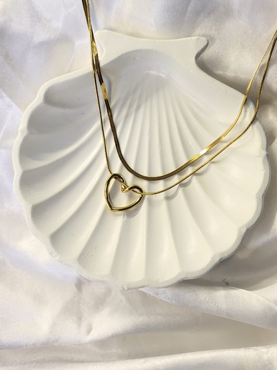 Serene Love Pendan