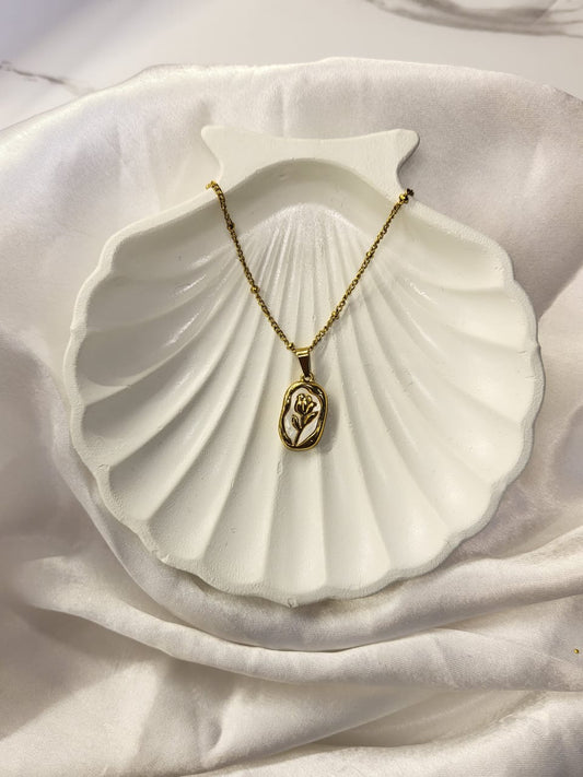 Golden Bloom Engraved Pendant Necklace
