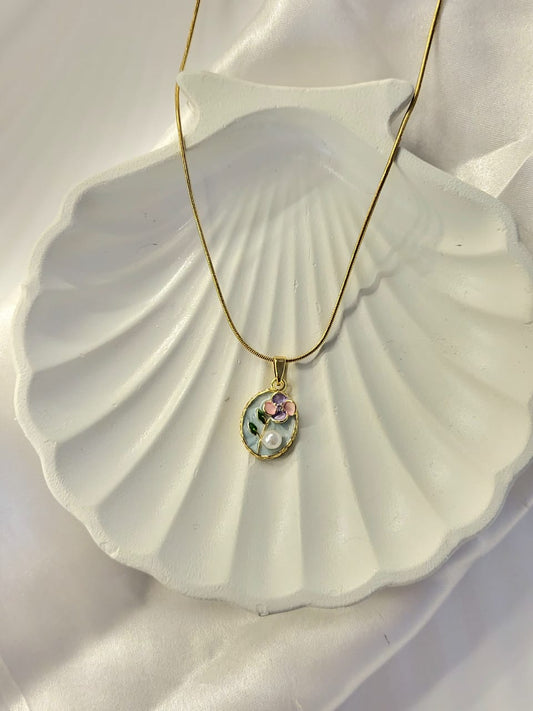 Bloom Pearl Pendant Necklace