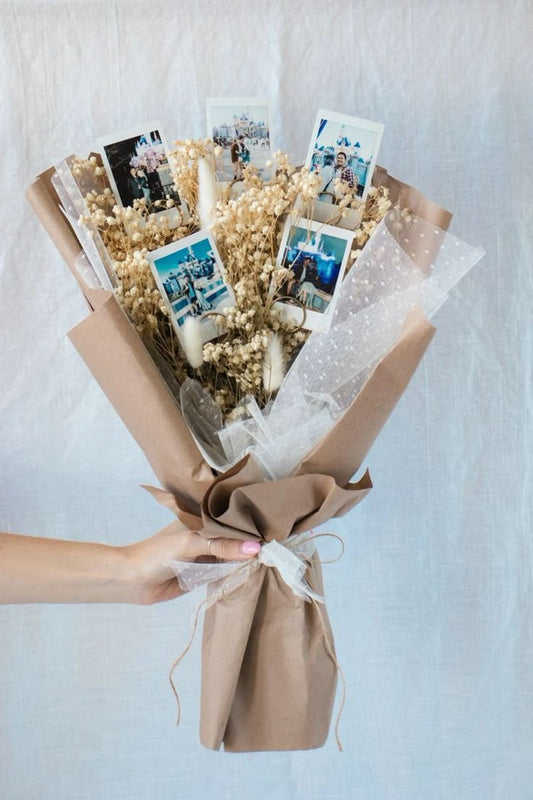 Polaroid Memory Dried Flower Bouquet