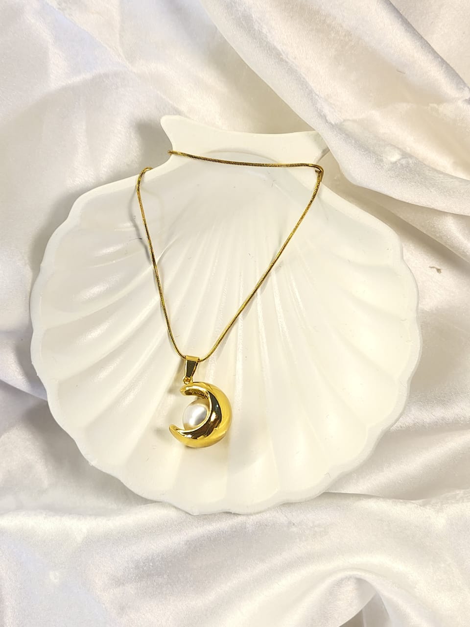 Moonlit  Necklace