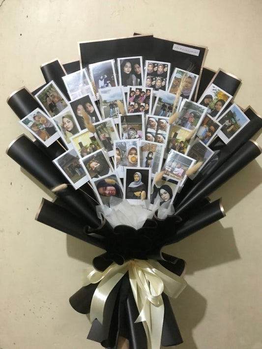 Custom Photo Bouquet – A Bloom of Memories