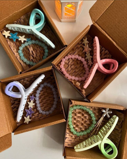 Chic Charm Gift Box