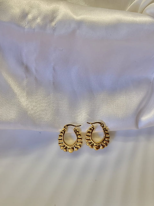swirl loop hoops