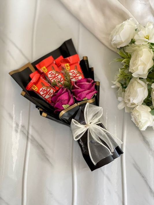 Royal Rose KitKat Mini Bouquet