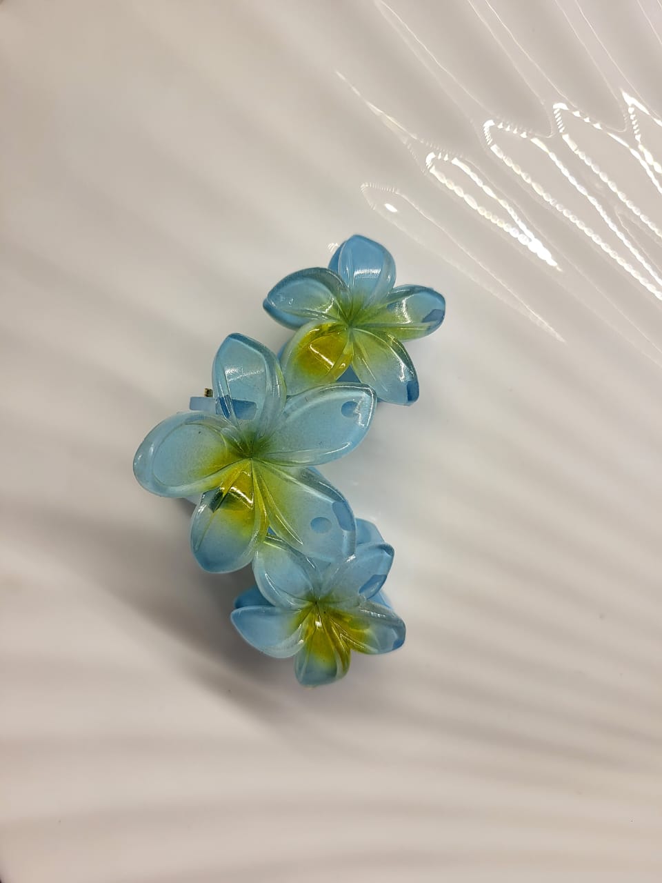 Bloom Petal Hair Claw 🌸