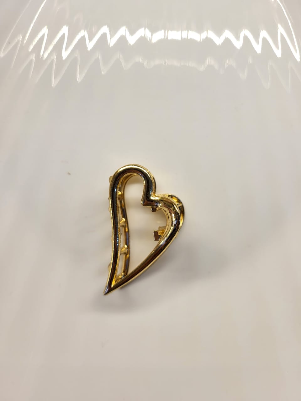 Golden Charm Hair Claw ( 1 PIECE )